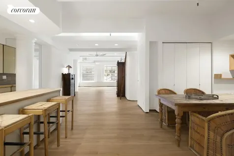 74 5th Avenue New York City NY 10011