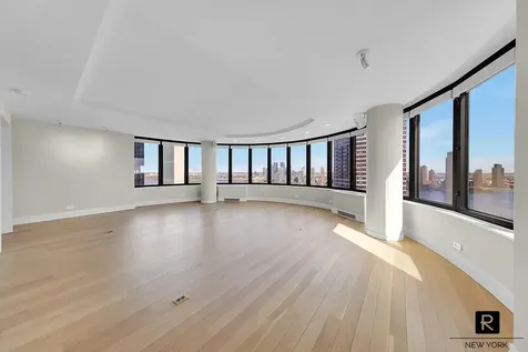 330 E 38th Street New York City NY 10016