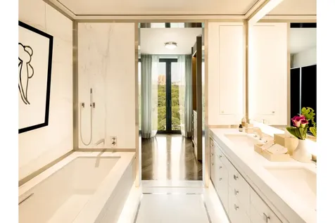 815 5th Avenue New York City NY 10065
