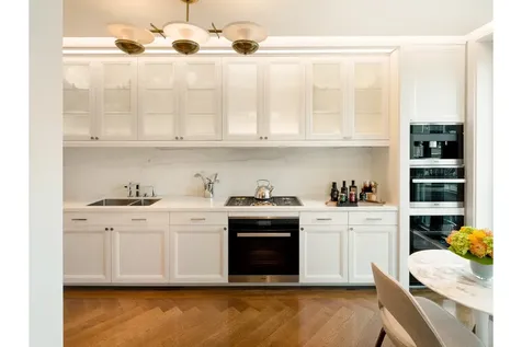 815 5th Avenue New York City NY 10065