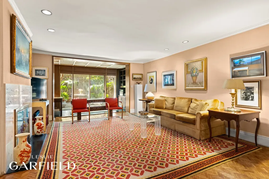326 E 69th Street New York City NY 10021