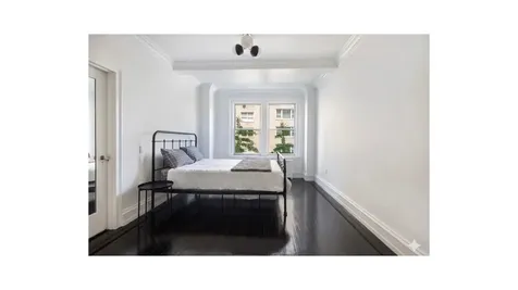 242 E 19th Street New York City NY 10003