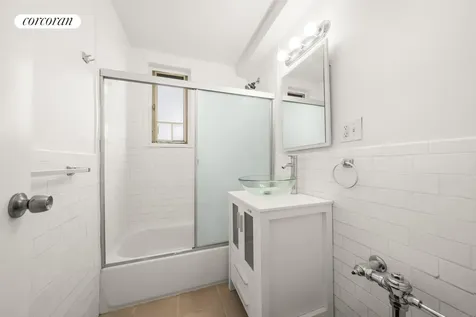 1507 Metropolitan Avenue New York City NY 10462