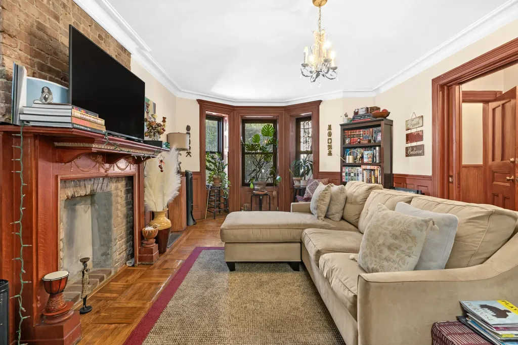 954 Park Place New York City NY 11213