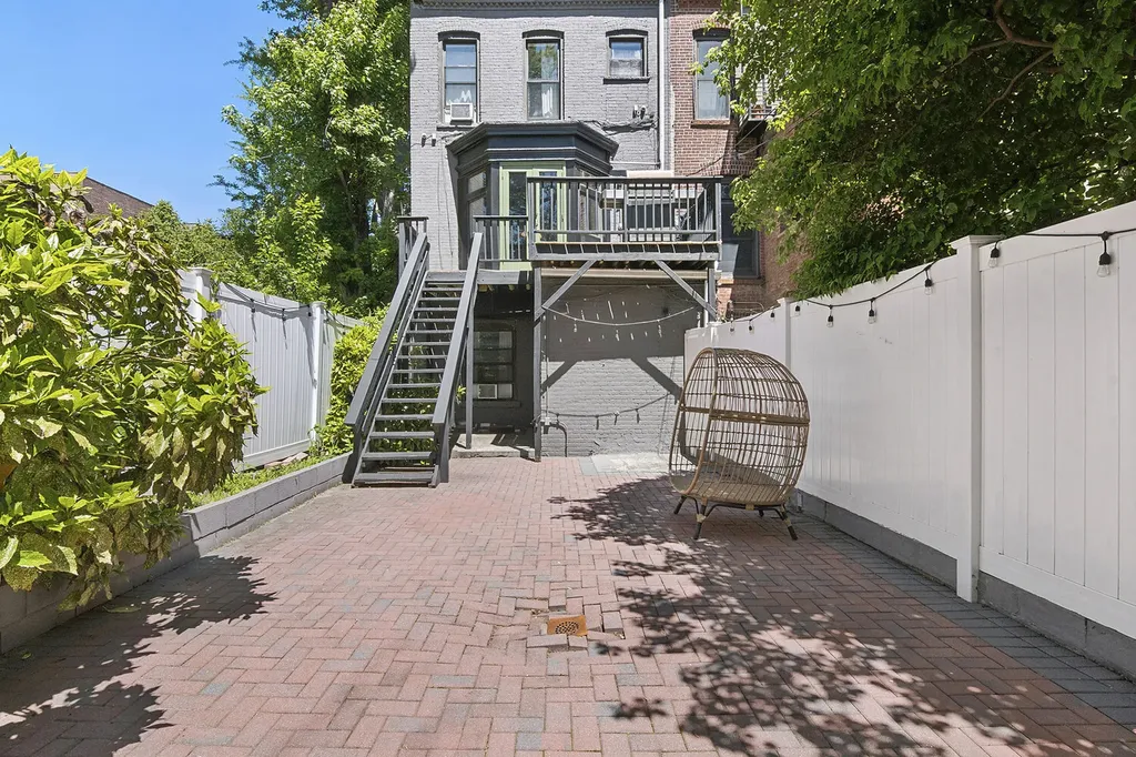 954 Park Place New York City NY 11213