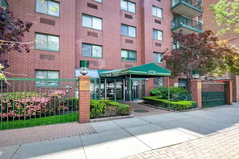 3220 Fairfield Avenue New York City NY 10463