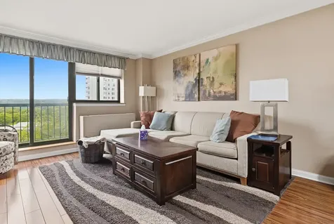 3220 Fairfield Avenue New York City NY 10463