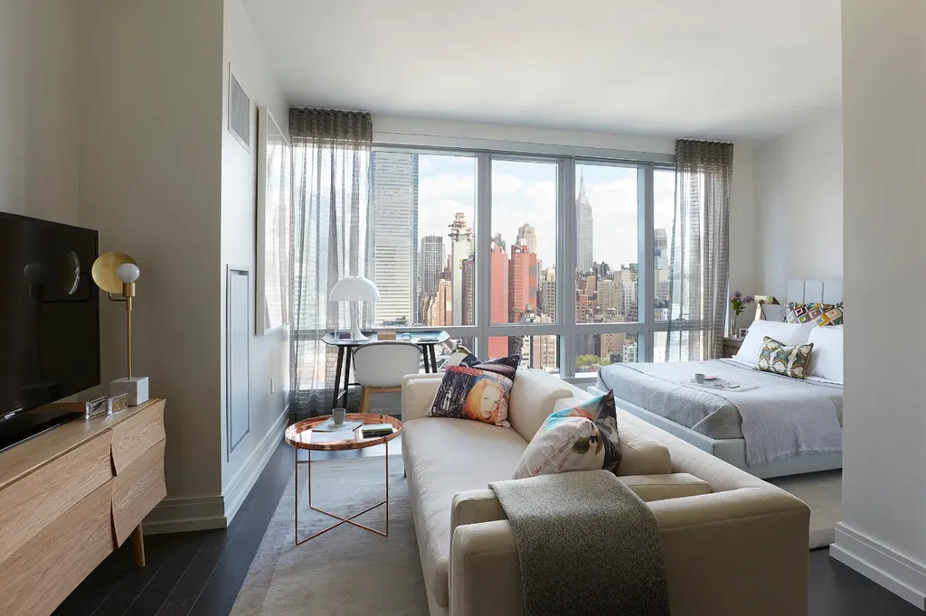 555 10th Avenue New York City NY 10018