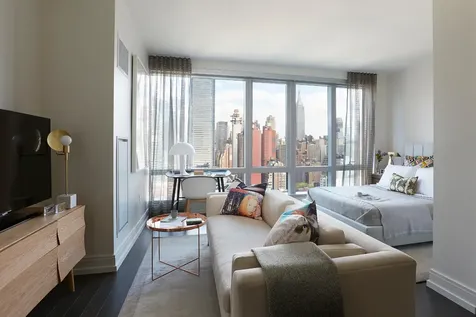 555 10th Avenue New York City NY 10018
