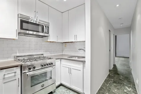 142 E 37th Street New York City NY 10016