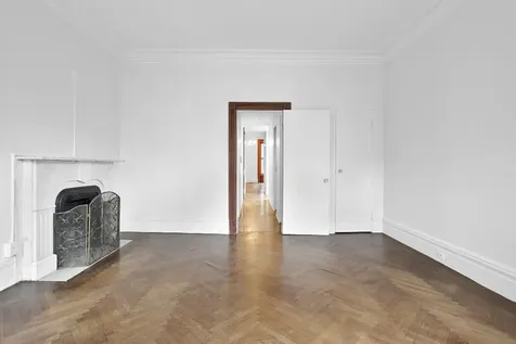 142 E 37th Street New York City NY 10016