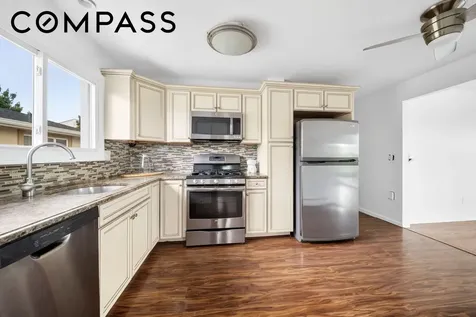 29 Athena Place New York City NY 10314