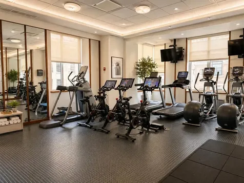 425 5th Avenue New York City NY 10016