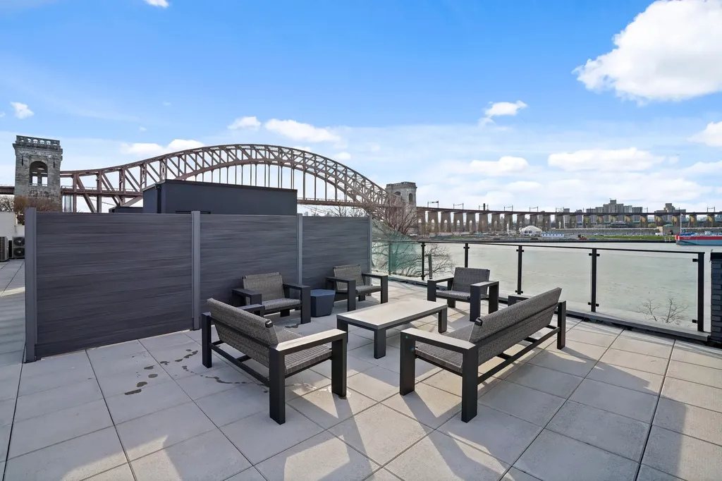 21-31 Shore Boulevard New York City NY 11105