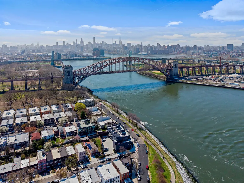 21-31 Shore Boulevard New York City NY 11105