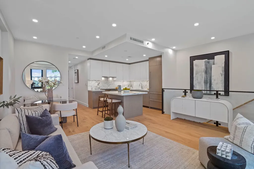 21-31 Shore Boulevard New York City NY 11105