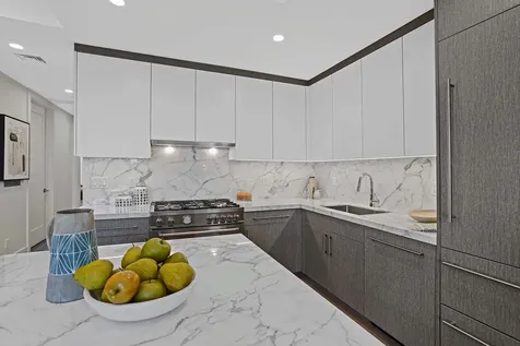 21-31 Shore Boulevard New York City NY 11105
