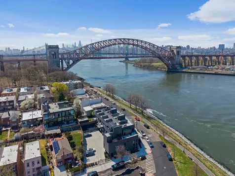 21-31 Shore Boulevard New York City NY 11105