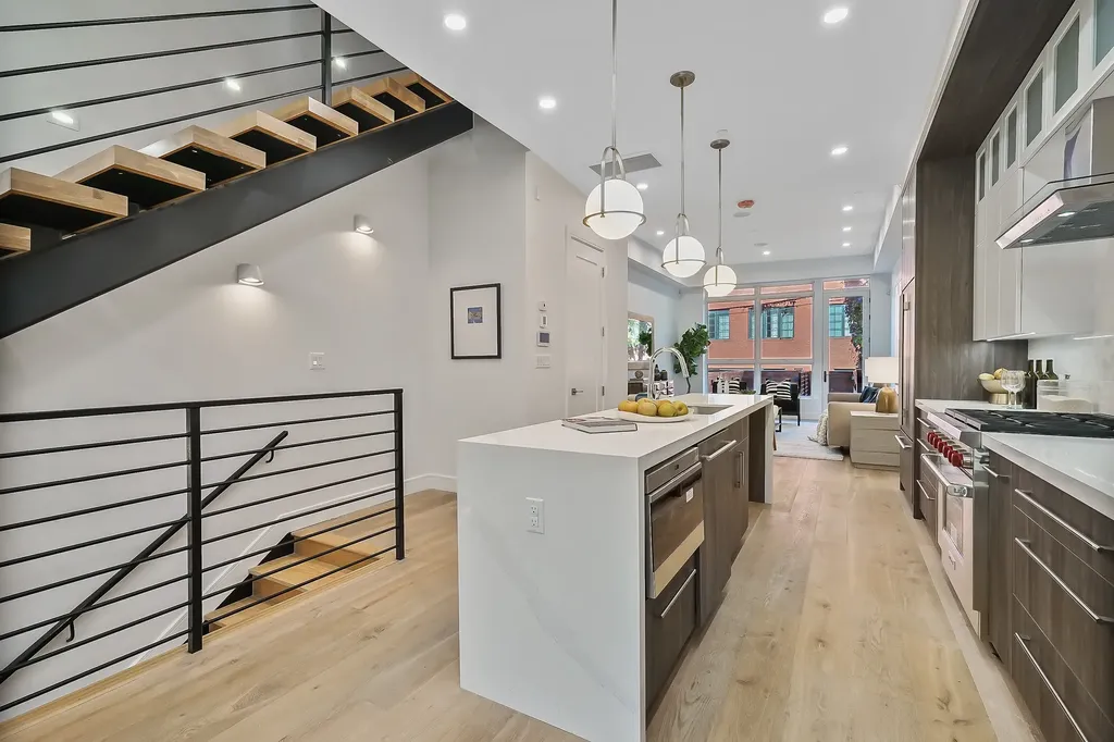 85 Calyer Street New York City NY 11222