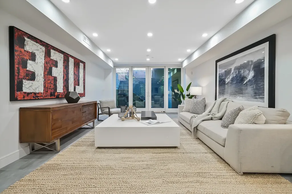85 Calyer Street New York City NY 11222