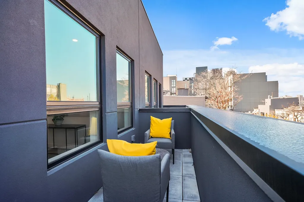 85 Calyer Street New York City NY 11222