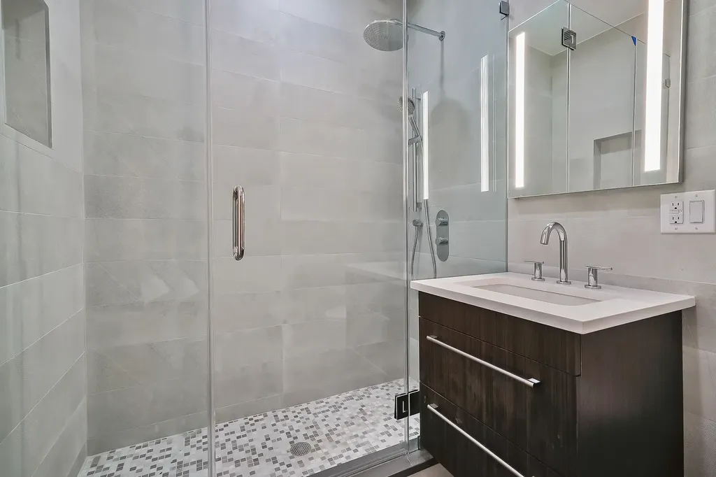 85 Calyer Street New York City NY 11222