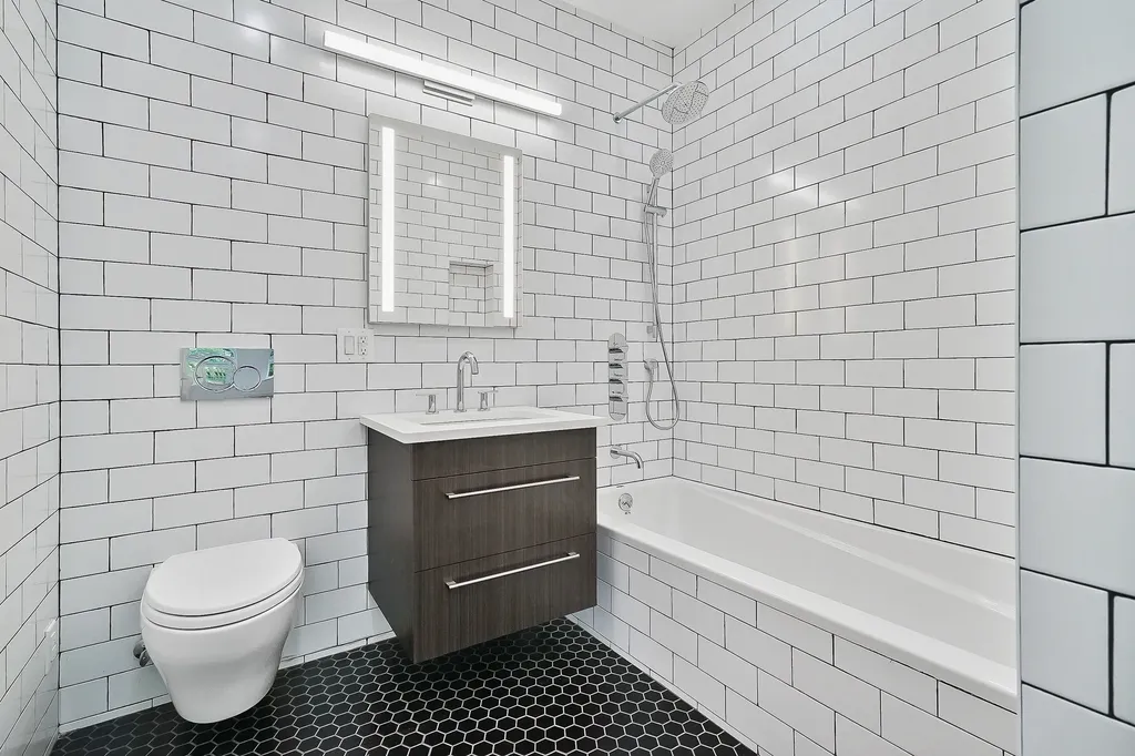 85 Calyer Street New York City NY 11222