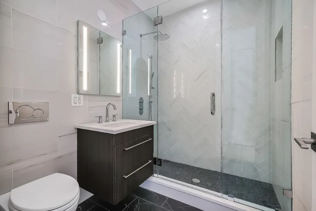 85 Calyer Street New York City NY 11222