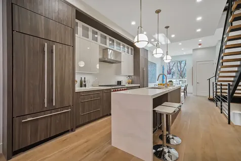 85 Calyer Street New York City NY 11222
