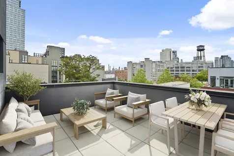 85 Calyer Street New York City NY 11222