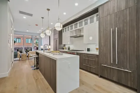 85 Calyer Street New York City NY 11222