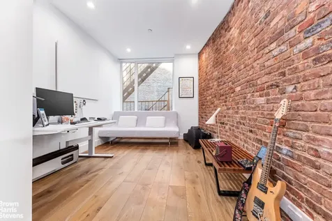 17 E 17th Street New York City NY 10003