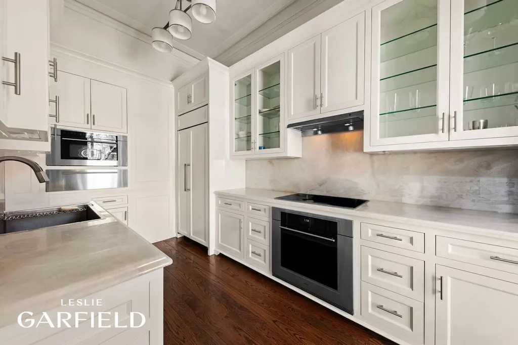 9 E 63rd Street New York City NY 10065