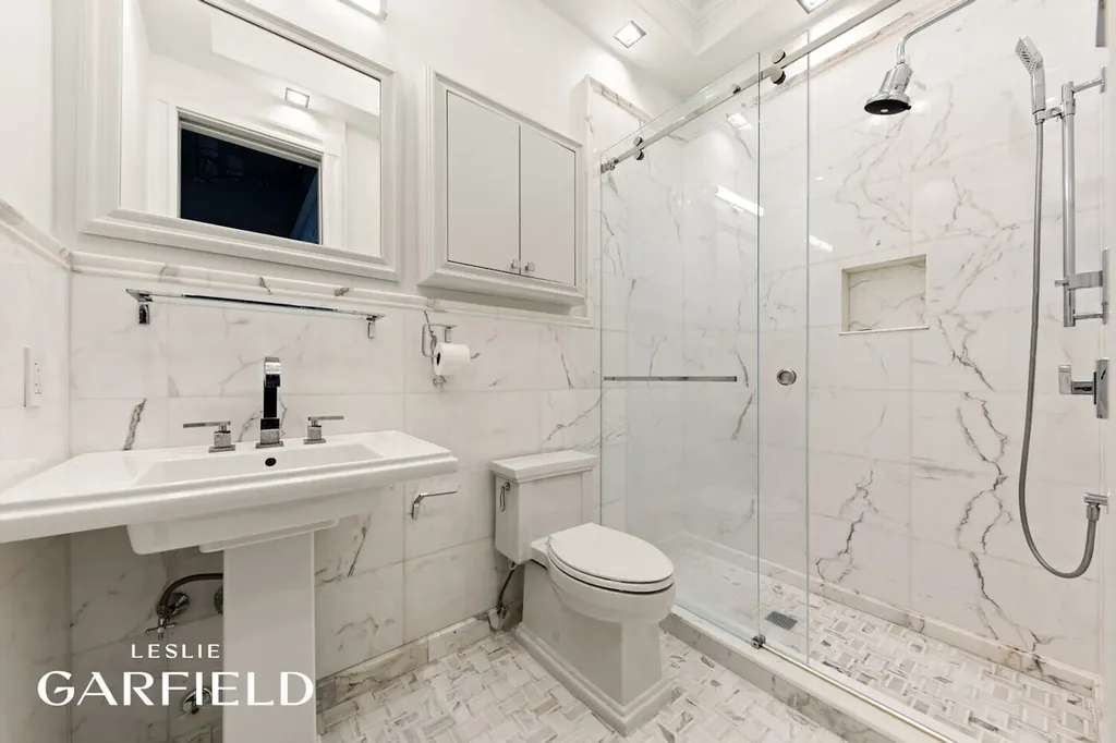 9 E 63rd Street New York City NY 10065