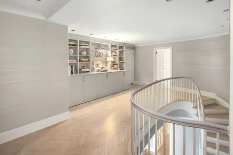 10 Gracie Square New York City NY 10028