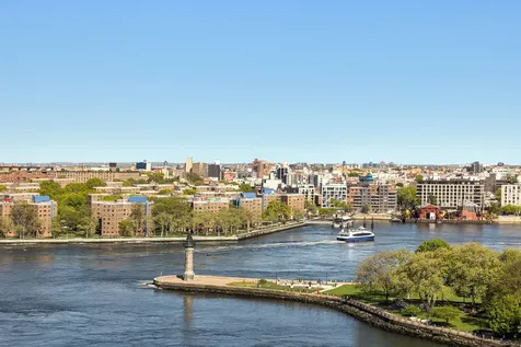 10 Gracie Square New York City NY 10028