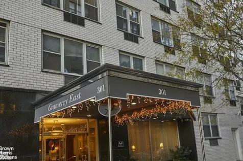 301 E 22nd Street New York City NY 10010