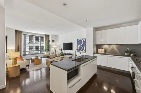 4 W 21st Street New York City NY 10010