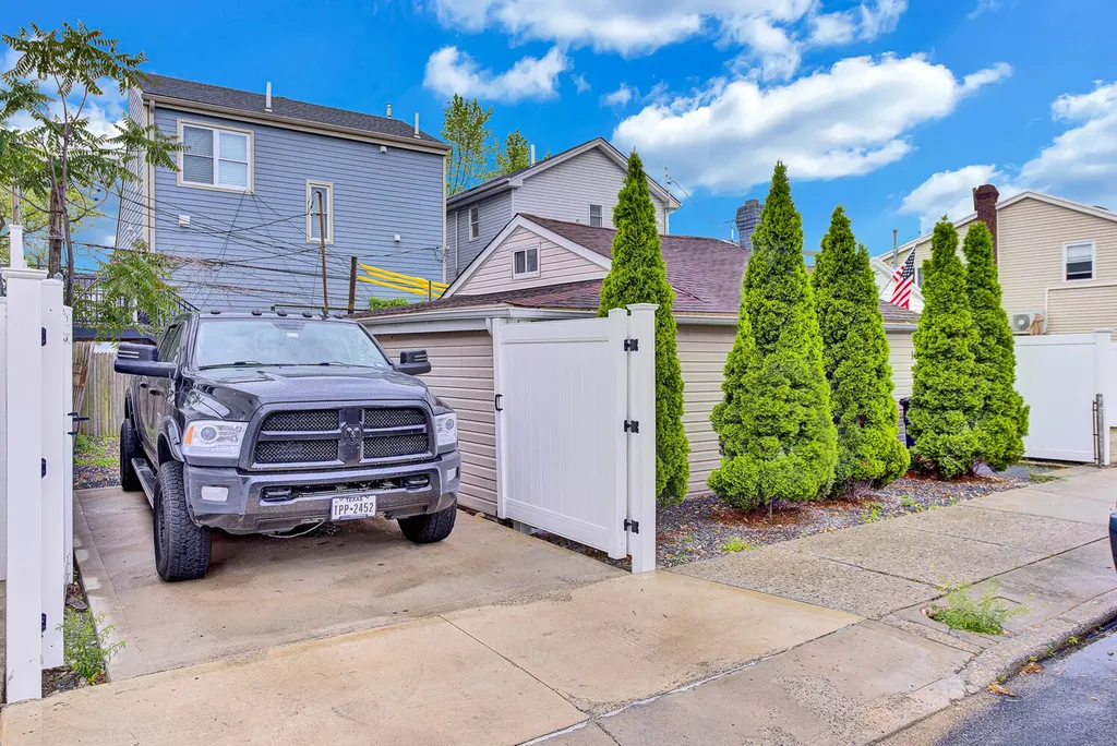 16 Cyrus Avenue New York City NY 11229