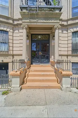 189 Sterling Place New York City NY 11238