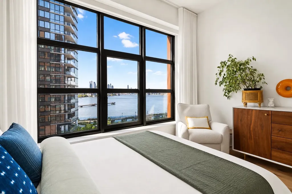 29 Huron Street New York City NY 11222