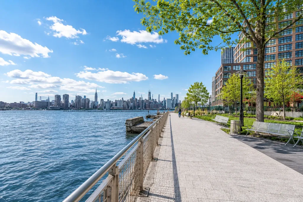 29 Huron Street New York City NY 11222