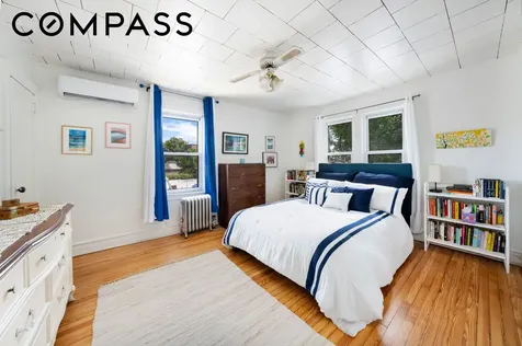 287 E 39th Street New York City NY 11203