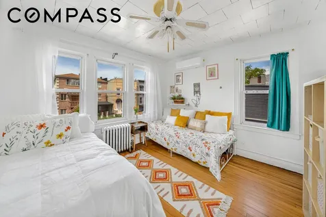 287 E 39th Street New York City NY 11203