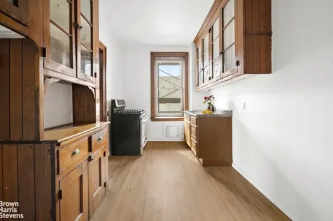 4404 6th Avenue New York City NY 11220