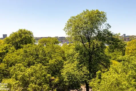 370 Riverside Drive New York City NY 10025