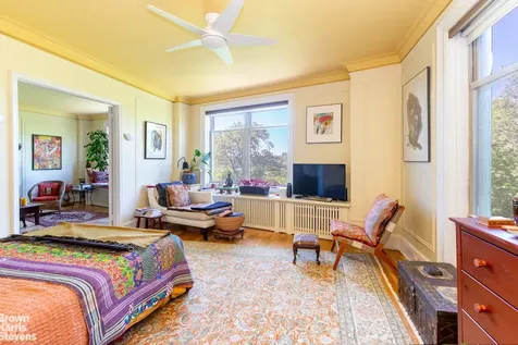 370 Riverside Drive New York City NY 10025