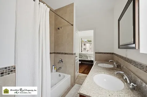 32 Wild Avenue New York City NY 10314