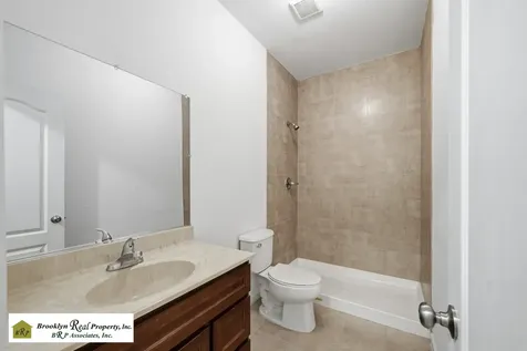 32 Wild Avenue New York City NY 10314