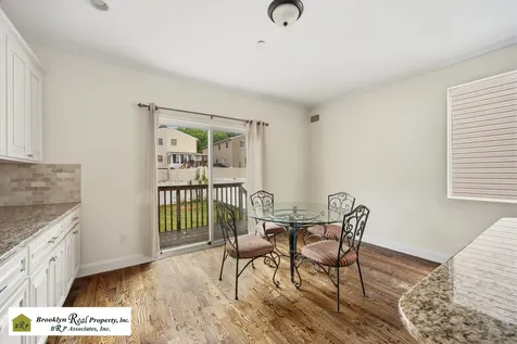 32 Wild Avenue New York City NY 10314